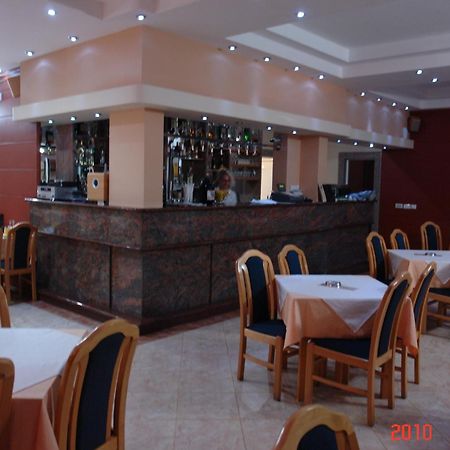 Guest House-Md Bar Exterior photo