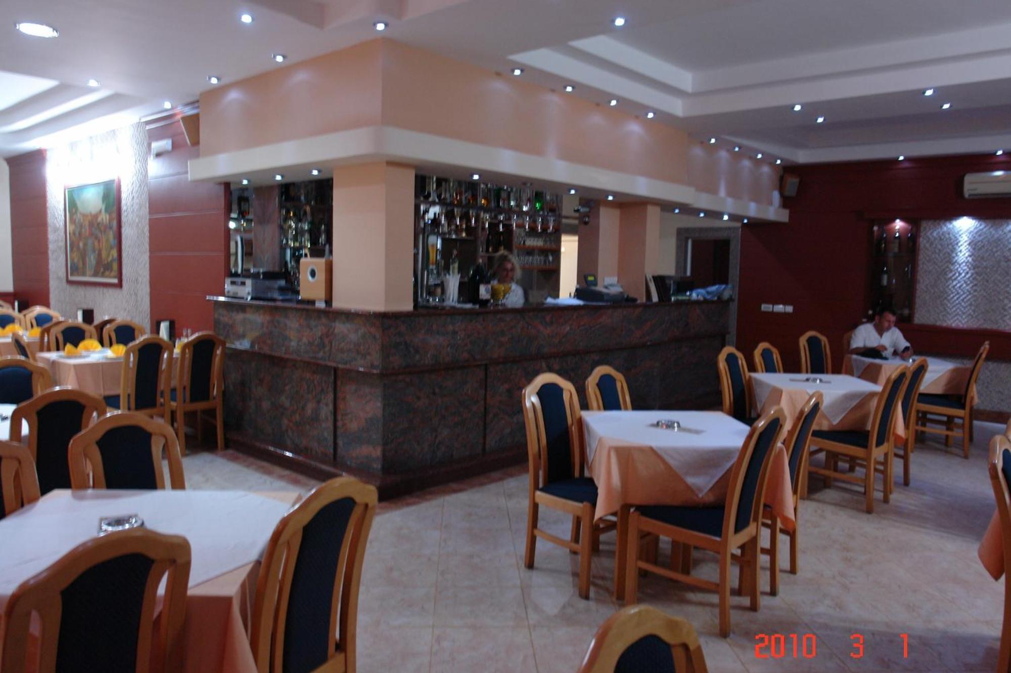 Guest House-Md Bar Exterior photo